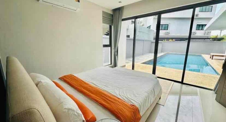 For rent 2 bedrooms villa in Bang Lamung, Chonburi