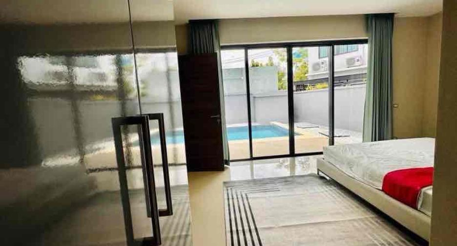 For rent 2 bedrooms villa in Bang Lamung, Chonburi