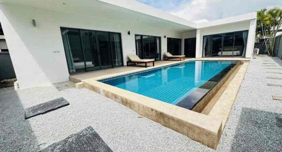 For rent 2 bedrooms villa in Bang Lamung, Chonburi