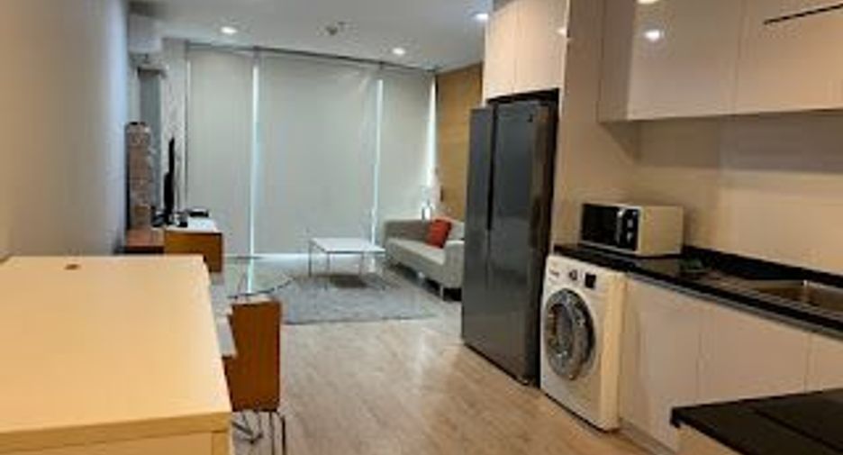 For rent 1 bed condo in Bang Rak, Bangkok
