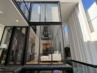 Villa en alquiler y en venta de 4 habitaciones en Bang Lamung, Chonburi