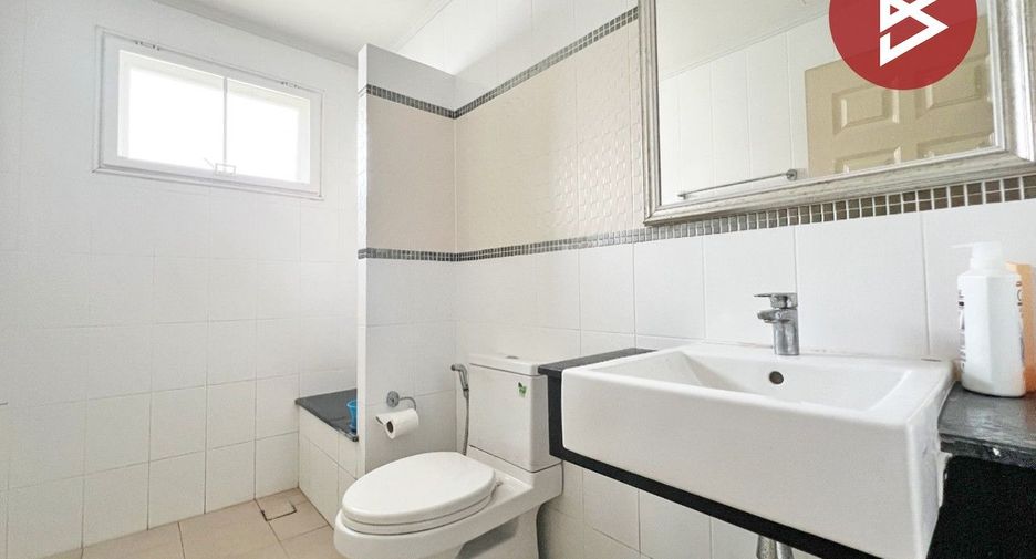Haus zum Kauf mit 4 Zimmer in Bang Phli, Samut Prakan