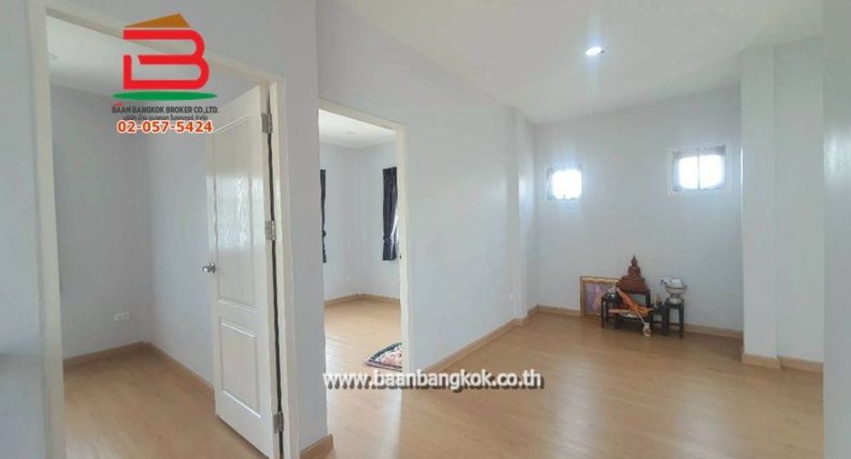 For sale 3 bedrooms house in Thanyaburi, Pathum Thani