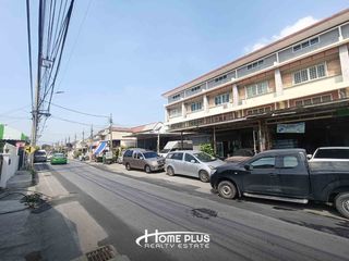 Local comercial en venta de 4 habitaciones en Bang Bua Thong, Nonthaburi