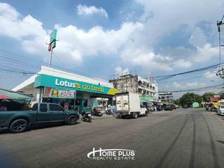 Local comercial en venta de 4 habitaciones en Bang Bua Thong, Nonthaburi