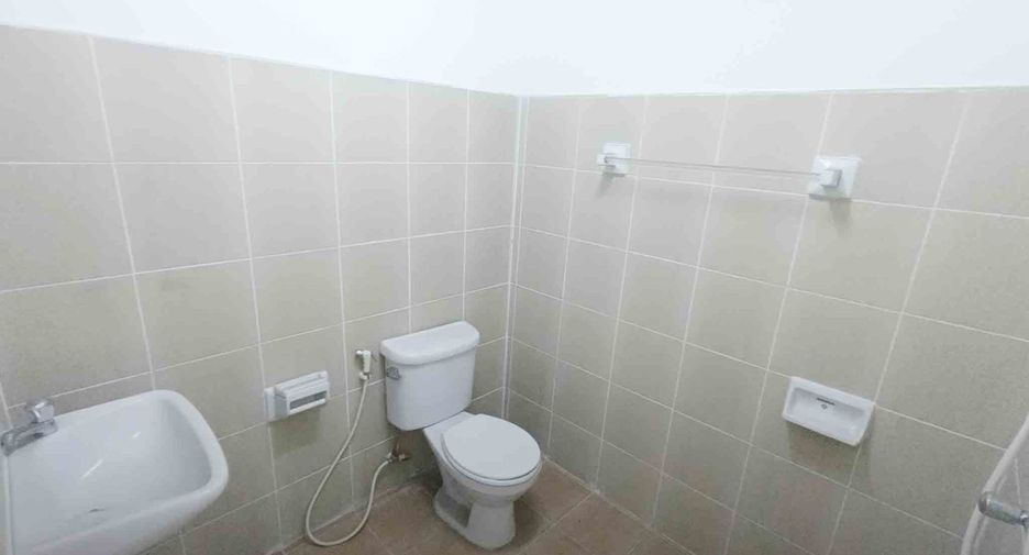 Продажа 4 спальни торговое помещение в Bang Bua Thong, Нонтабури