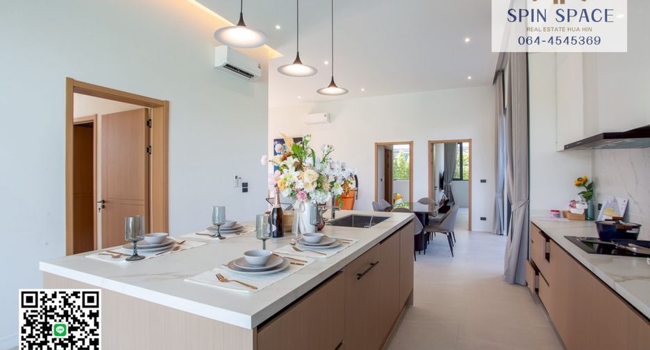 For sale 4 bedrooms villa in Hua Hin, Prachuap Khiri Khan