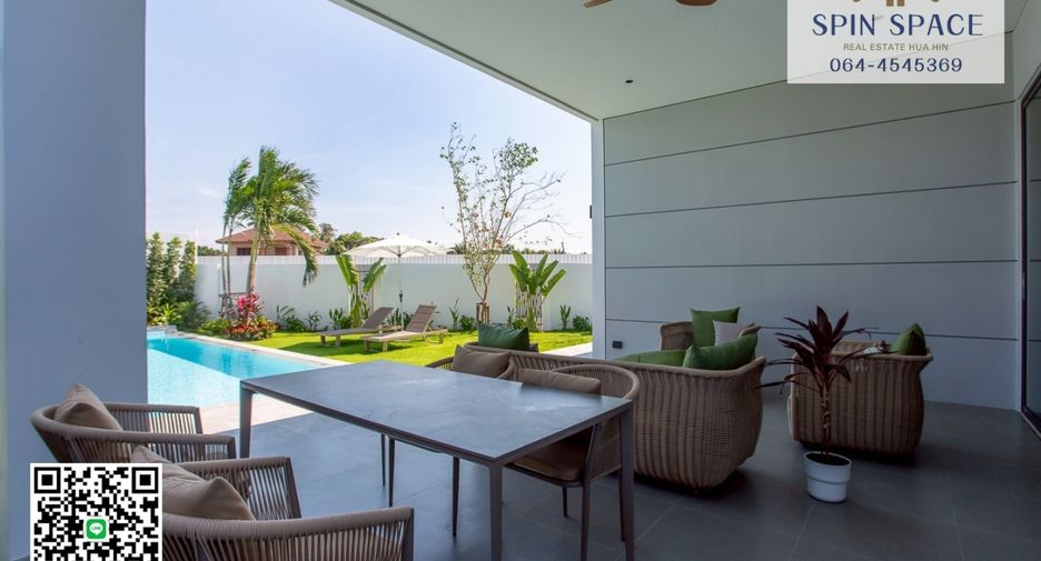 For sale 4 bedrooms villa in Hua Hin, Prachuap Khiri Khan