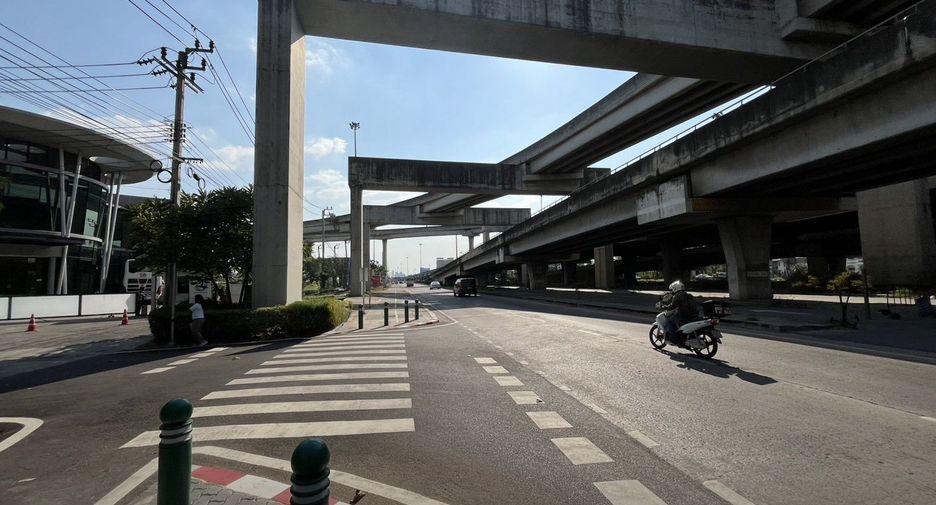 À vendre terrain à Khan Na Yao, Bangkok