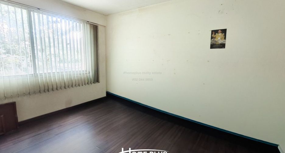 Casa adosada en venta de 3 habitaciones en Chom Thong, Bangkok