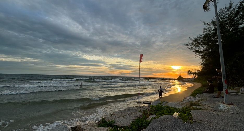 Condo en alquiler y en venta de 1 habitaciones en Mueang Rayong, Rayong