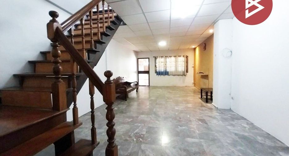 For sale 2 bedrooms townhouse in Khlong Sam Wa, Bangkok