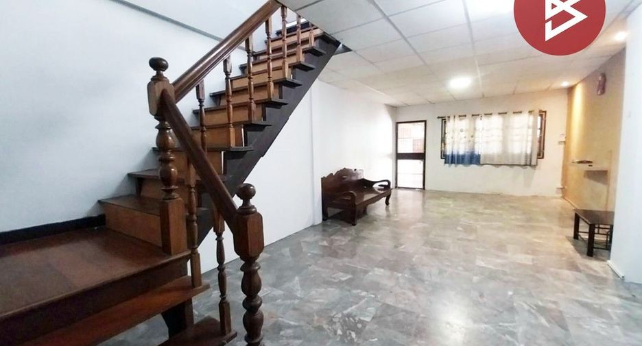 For sale 2 bedrooms townhouse in Khlong Sam Wa, Bangkok
