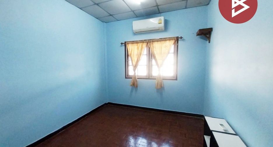 For sale 2 bedrooms townhouse in Khlong Sam Wa, Bangkok