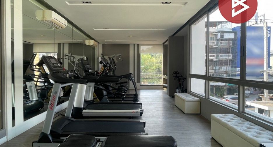 For sale 1 bed condo in Lat Phrao, Bangkok