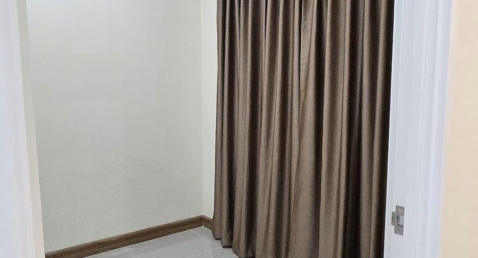 For rent 4 bedrooms house in San Sai, Chiang Mai