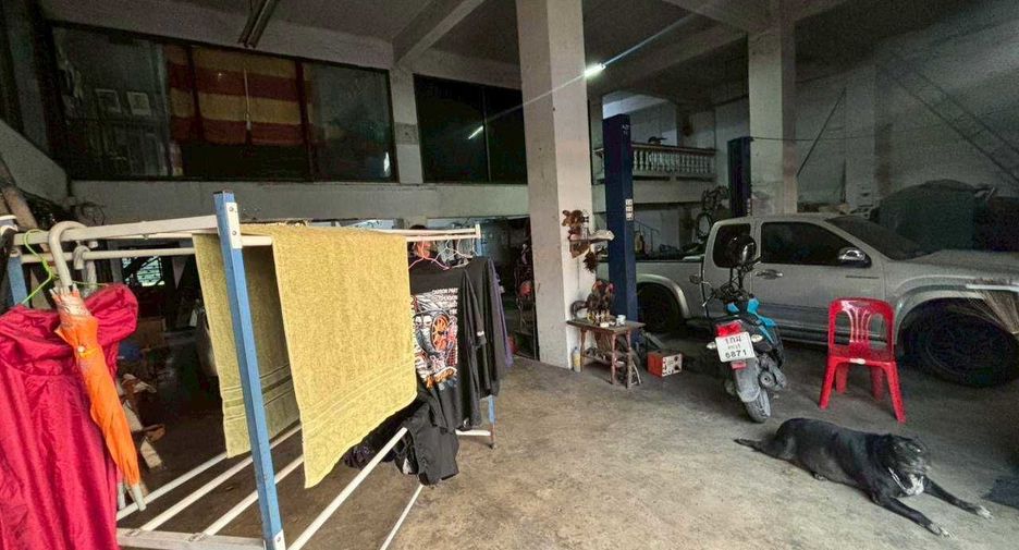 For sale 7 bedrooms retail Space in Nong Khae, Saraburi