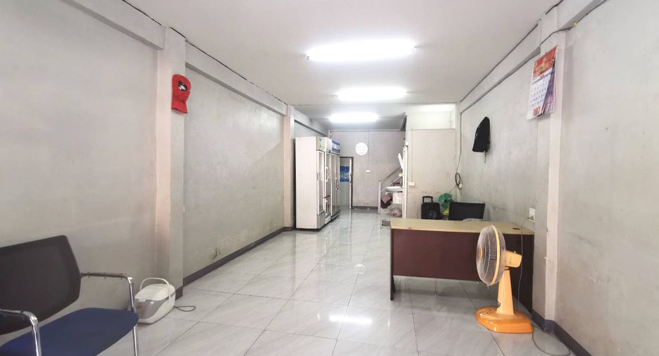 For sale 1 bed retail Space in Mueang Nonthaburi, Nonthaburi