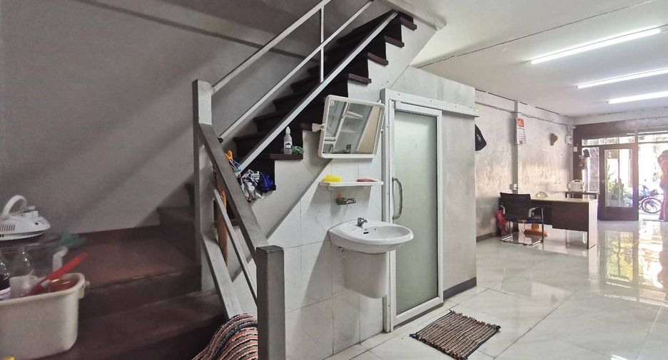 For sale 1 bed retail Space in Mueang Nonthaburi, Nonthaburi