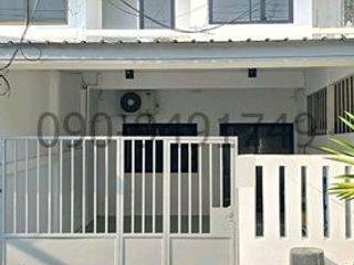 Reihenhaus zur Miete mit 2 Zimmer in Prawet, Bangkok