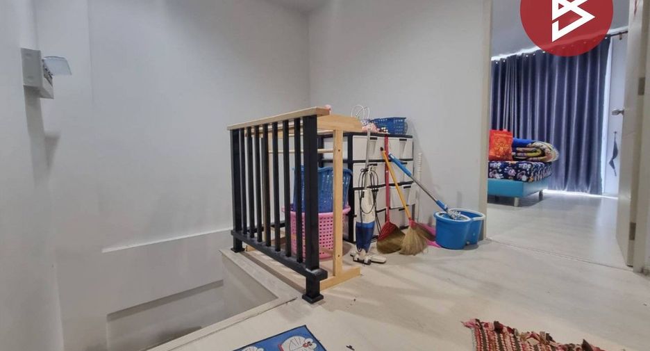 For sale 2 bedrooms townhouse in Bang Pakong, Chachoengsao