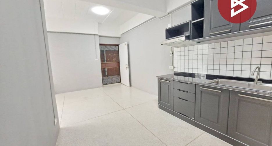 For sale 2 bedrooms condo in Bang Kapi, Bangkok