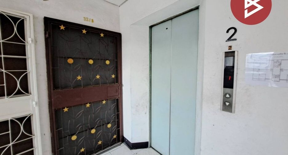 For sale 2 bedrooms condo in Bang Kapi, Bangkok