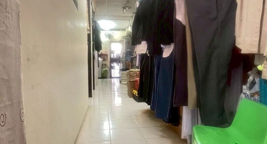 Продажа 2 спальни таунхаус в Саттахип, Чонбури