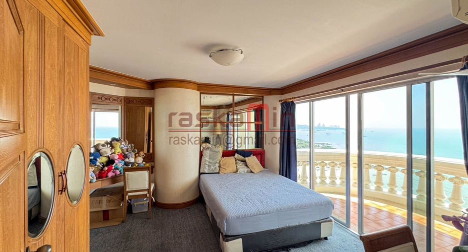For sale 3 bedrooms condo in Bang Lamung, Chonburi