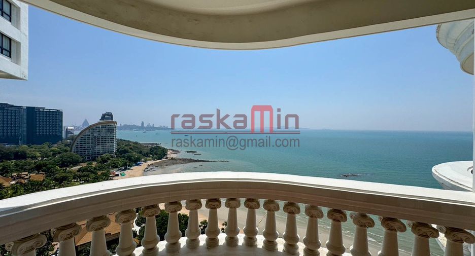 For sale 3 bedrooms condo in Bang Lamung, Chonburi