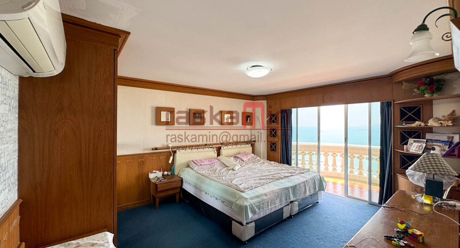 For sale 3 bedrooms condo in Bang Lamung, Chonburi