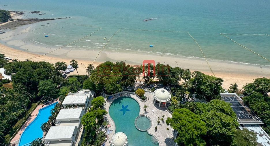 For sale 3 bedrooms condo in Bang Lamung, Chonburi