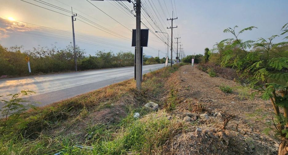 Terreno en venta en Ban Pho, Chachoengsao
