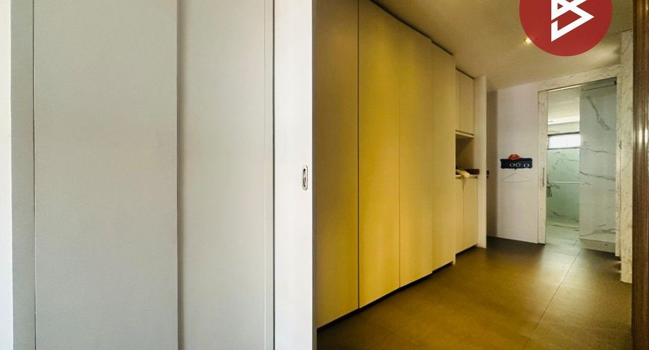 Local comercial en venta de 4 habitaciones en Mueang Samut Sakhon, Samut Sakhon