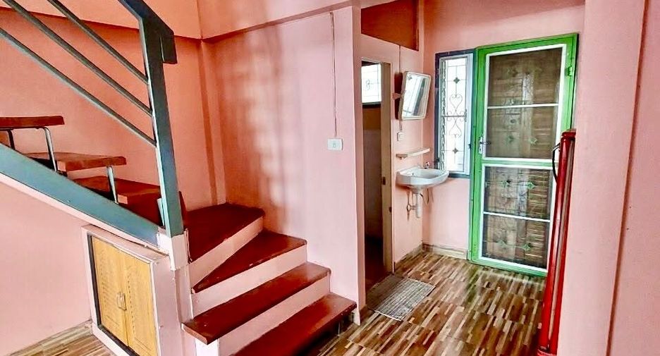 For sale 2 bedrooms house in Mueang Chai Nat, Chainat