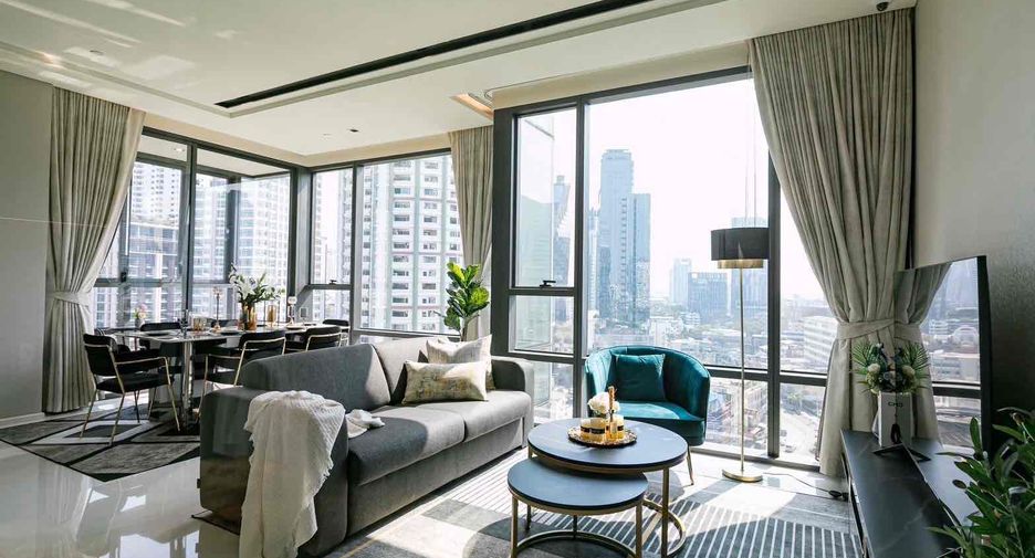 For sale 2 bedrooms condo in Watthana, Bangkok