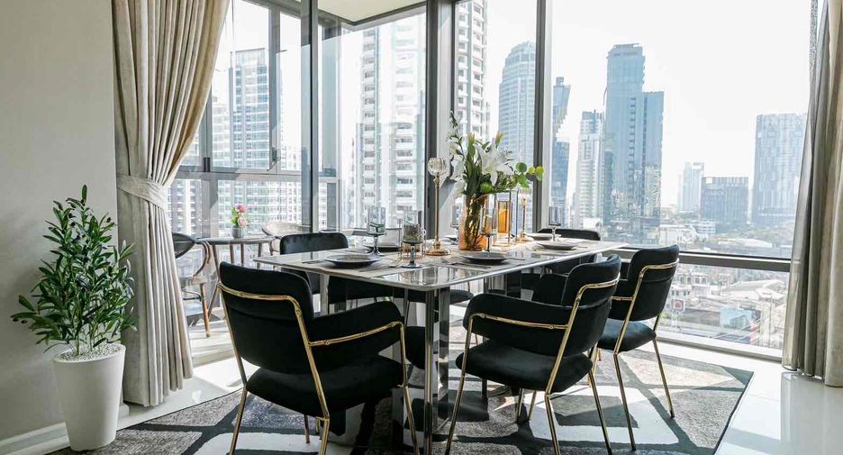 For sale 2 bedrooms condo in Watthana, Bangkok