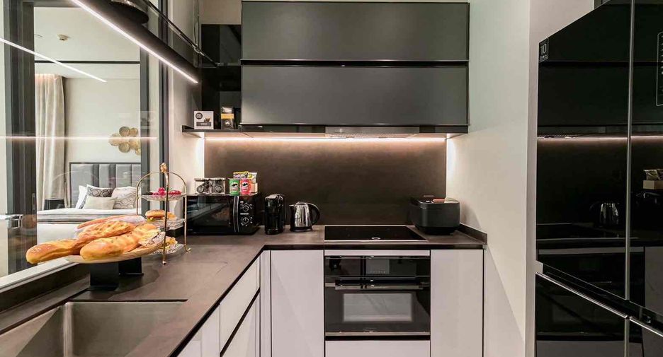 For sale 2 bedrooms condo in Watthana, Bangkok