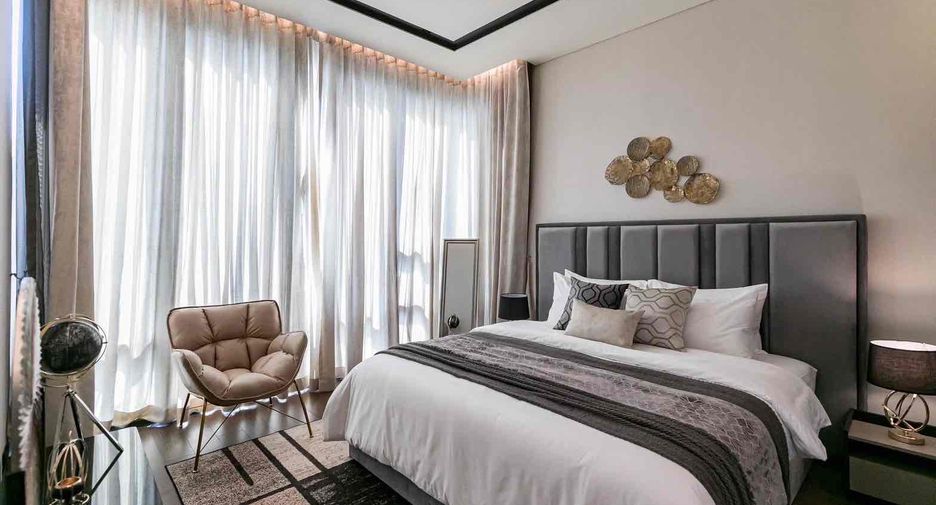 For sale 2 bedrooms condo in Watthana, Bangkok