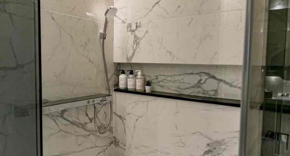 For sale 2 bedrooms condo in Watthana, Bangkok