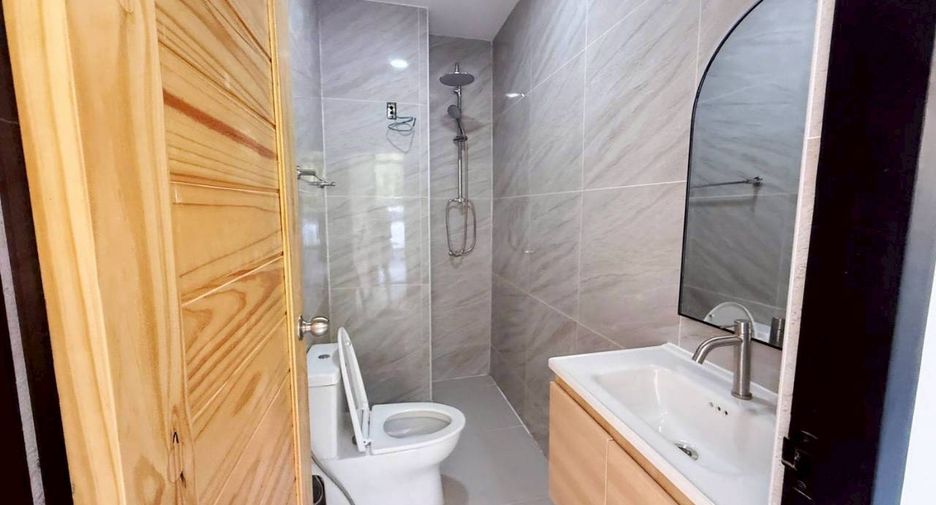 Reihenhaus zum Kauf mit 3 Zimmer in Kathu, Phuket