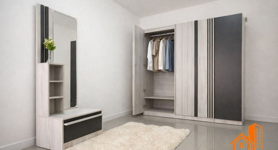 For sale 2 bedrooms townhouse in Bang Lamung, Chonburi