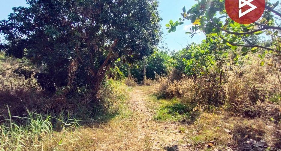 À vendre terrain à Tha Pla, Uttaradit