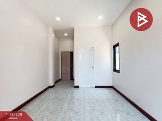 For sale 3 bedrooms house in Mueang Samut Songkhram, Samut Songkhram