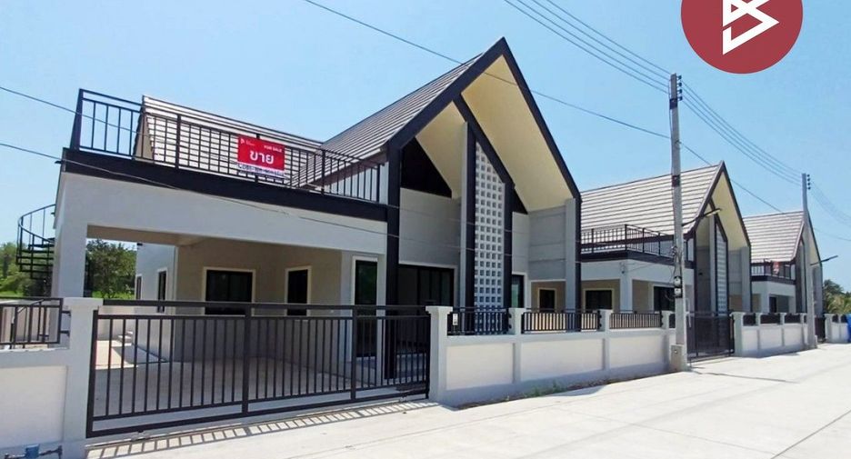 For sale 3 bedrooms house in Mueang Samut Songkhram, Samut Songkhram