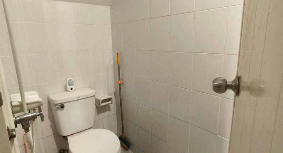 For sale 2 ベッドルーム townhouse in Bang Bo, Samut Prakan