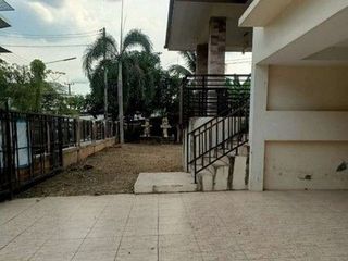 Haus zum Kauf mit 1 Zimmer in Khiri Rat Nikhom, Surat Thani
