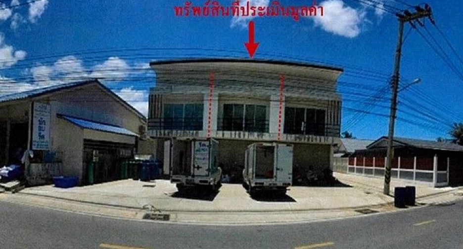 For sale 1 bed retail Space in Ban Bueng, Chonburi