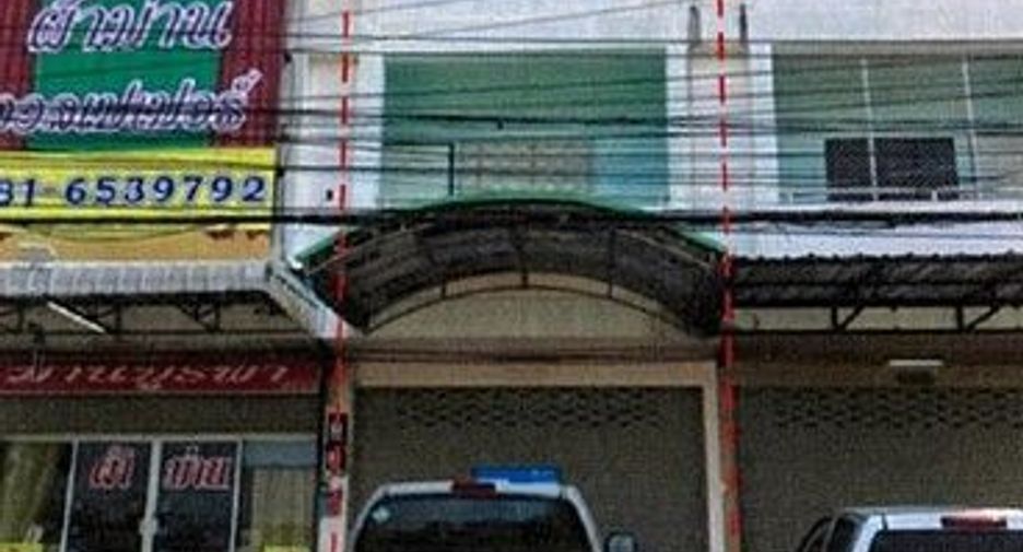 For sale 1 bed retail Space in Ban Bueng, Chonburi