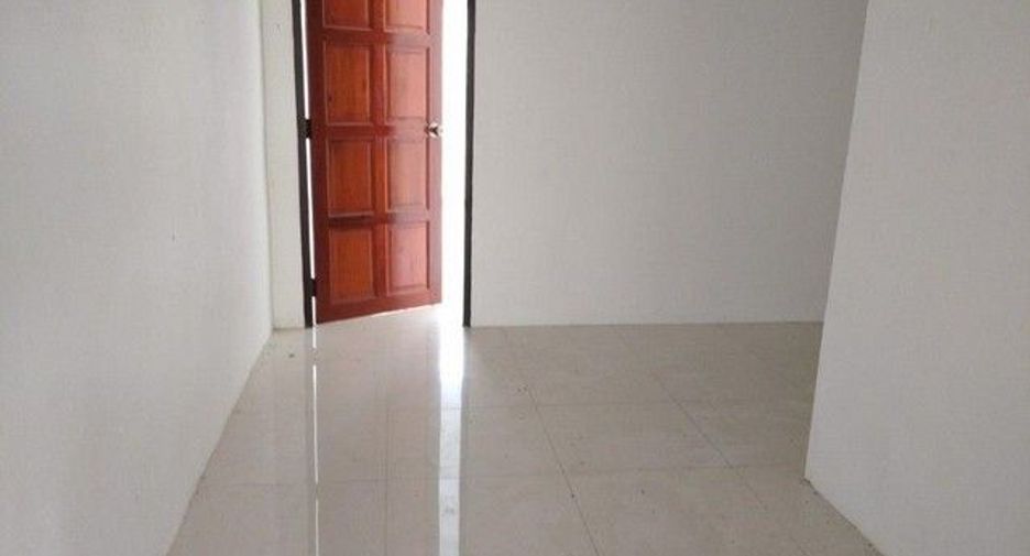 Gewerbefläche zum Kauf mit 1 Zimmer in Khiri Rat Nikhom, Surat Thani